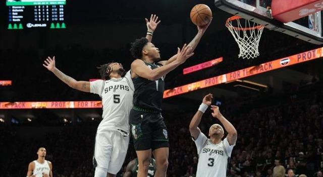 NBA'de Timberwolves'u yenen Spurs, seride 3-2 öne geçti