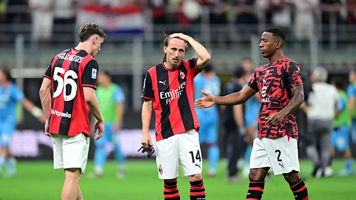 Milan, Cagliari’ye yenildi! Şampiyonlar Ligi bileti alamadı