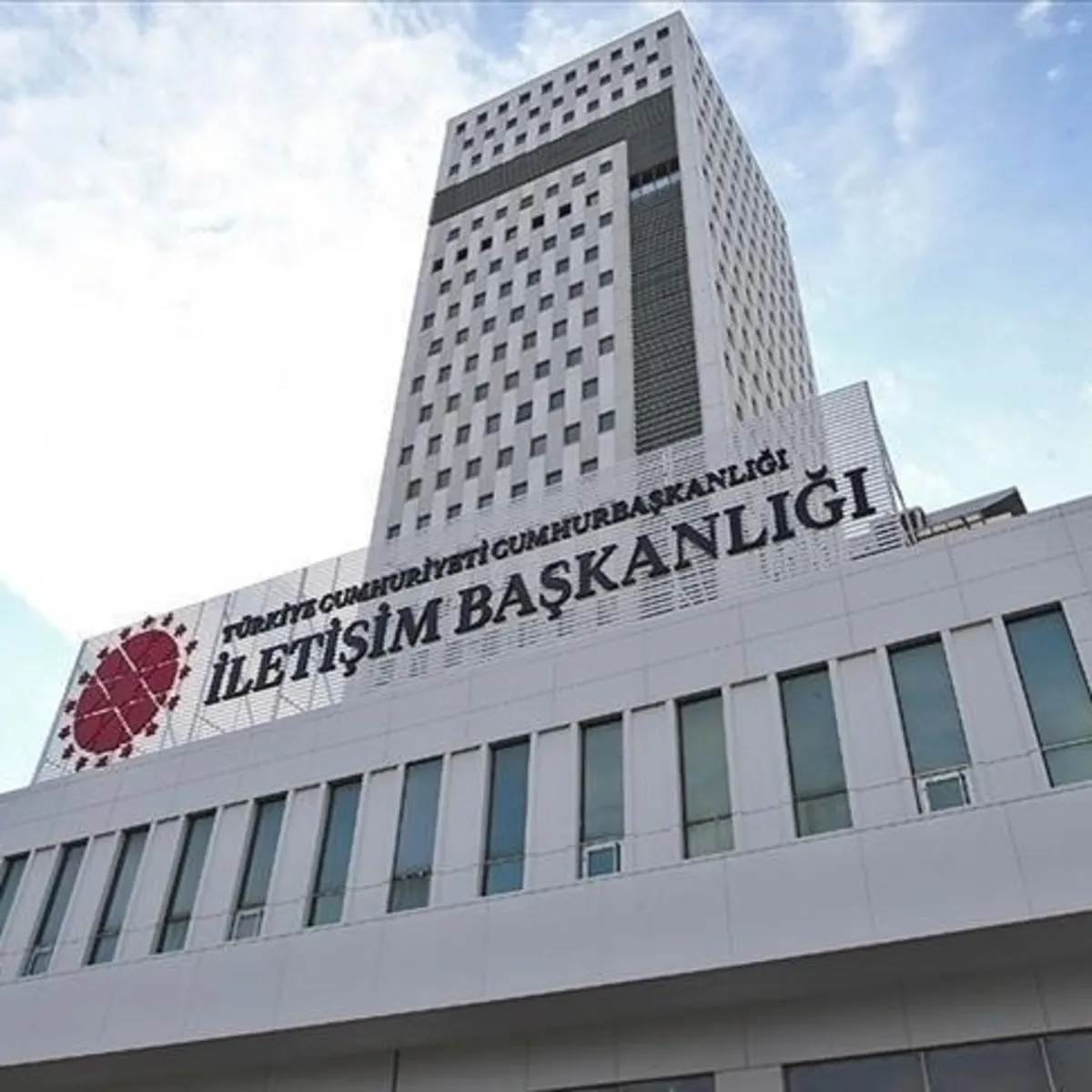 İstiklal Marşı tartışmalarına son noktayı DMM koydu: "İddialar gerçek dışıdır"