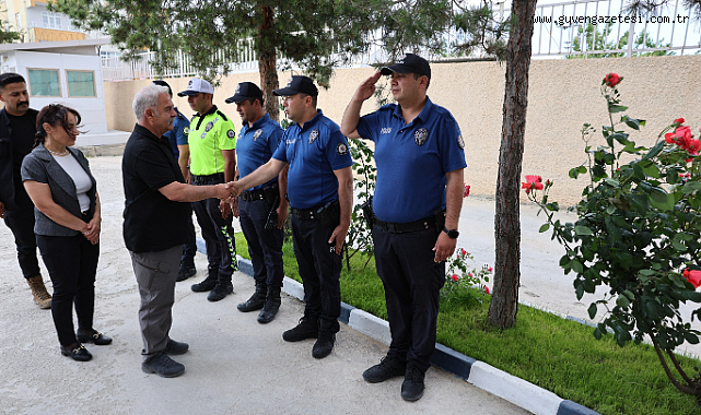 İl Emniyet Müdürü Niyazi Turgay'dan Bayramda Görev Başındaki Polislere Ziyaret