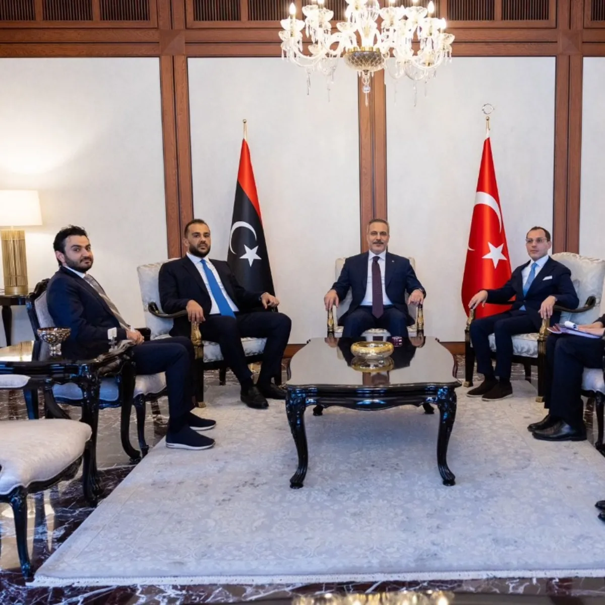 Ankara-Trablus hattında kritik temas! Bakan Fidan Libyalı yetkililer ile görüştü