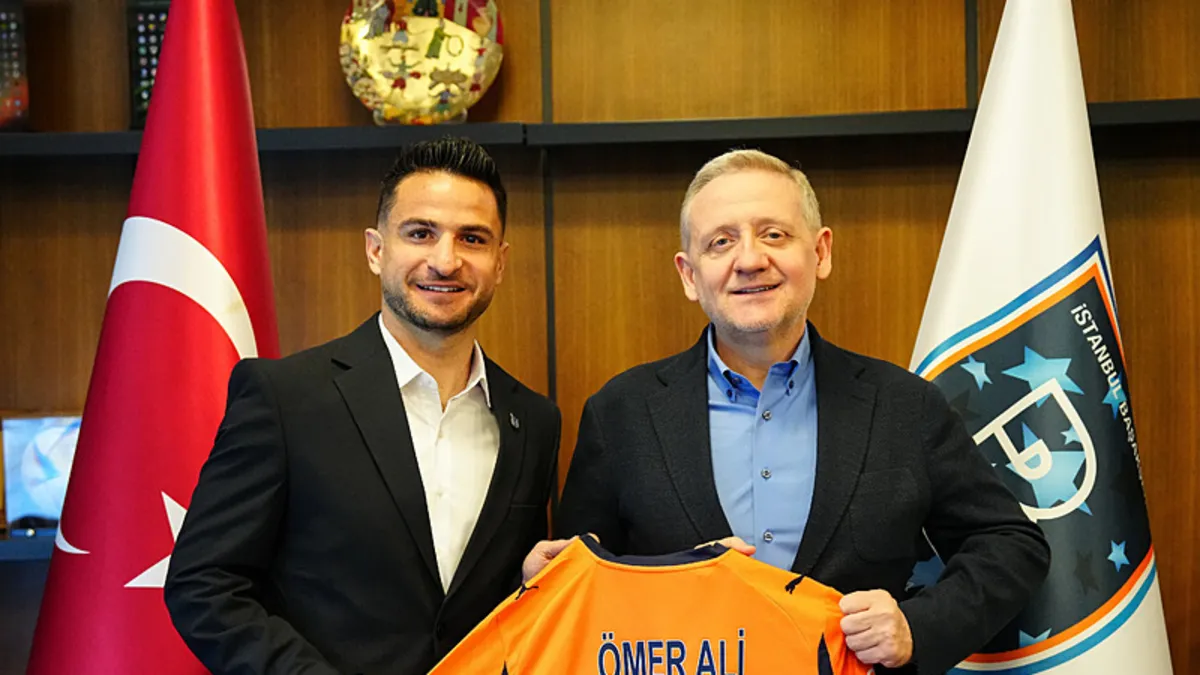 RAMS Başakşehir, Ömer Ali Şahiner ile sözleşme yeniledi