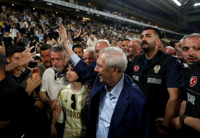 Fenerbahçe Olağanüstü Seçimli Genel Kurul'un kesin sonuçları açıklandı