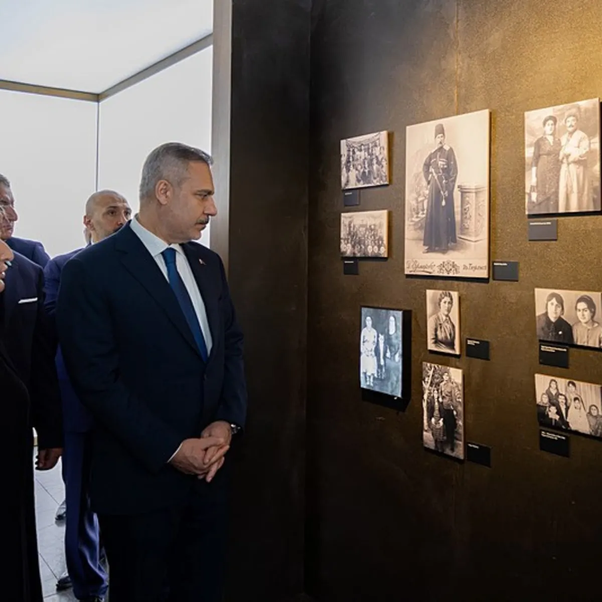 Bakan Fidan Ahıska Türkleri sergisinin açılışına katıldı